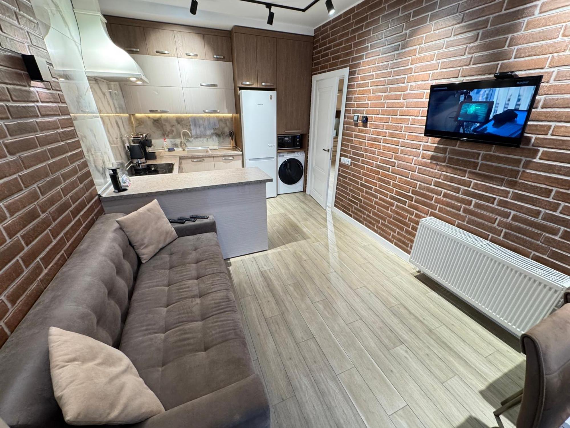 Business Lux Apartment Solomon City Chişinău Eksteriør billede