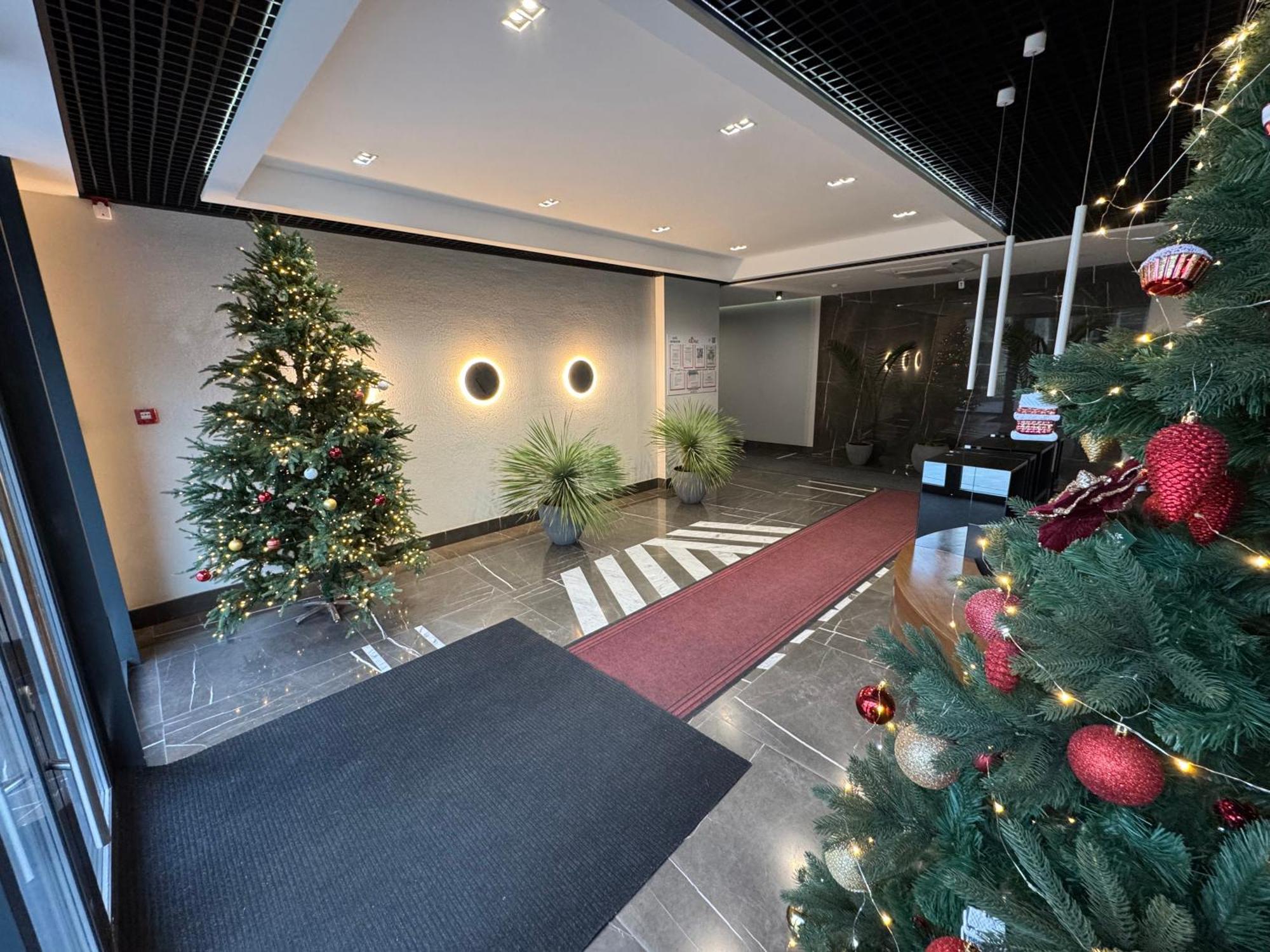 Business Lux Apartment Solomon City Chişinău Eksteriør billede
