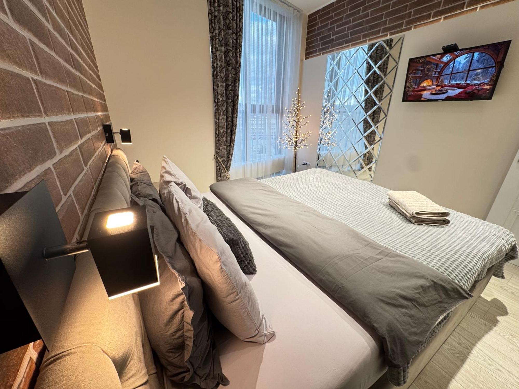Business Lux Apartment Solomon City Chişinău Eksteriør billede